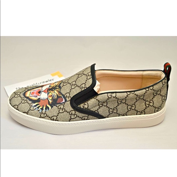 Slides - Picture 3 of 8